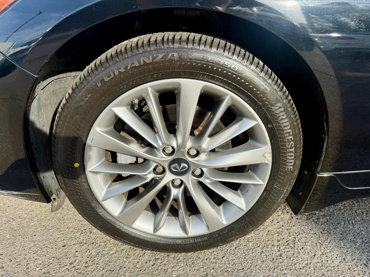 Infiniti Q50 2.0t LUXE AWD 2018