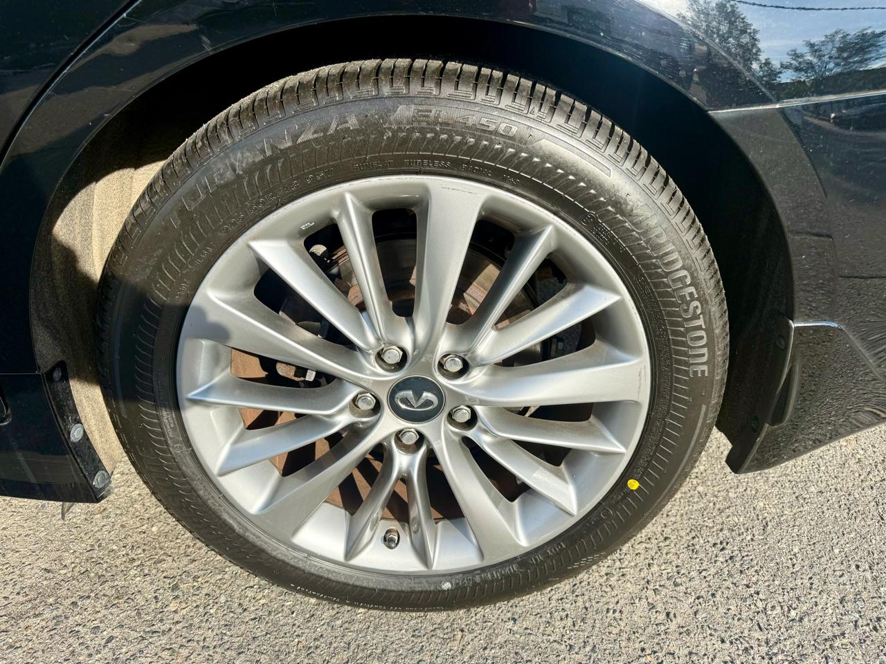Infiniti Q50 2.0t LUXE AWD 2018