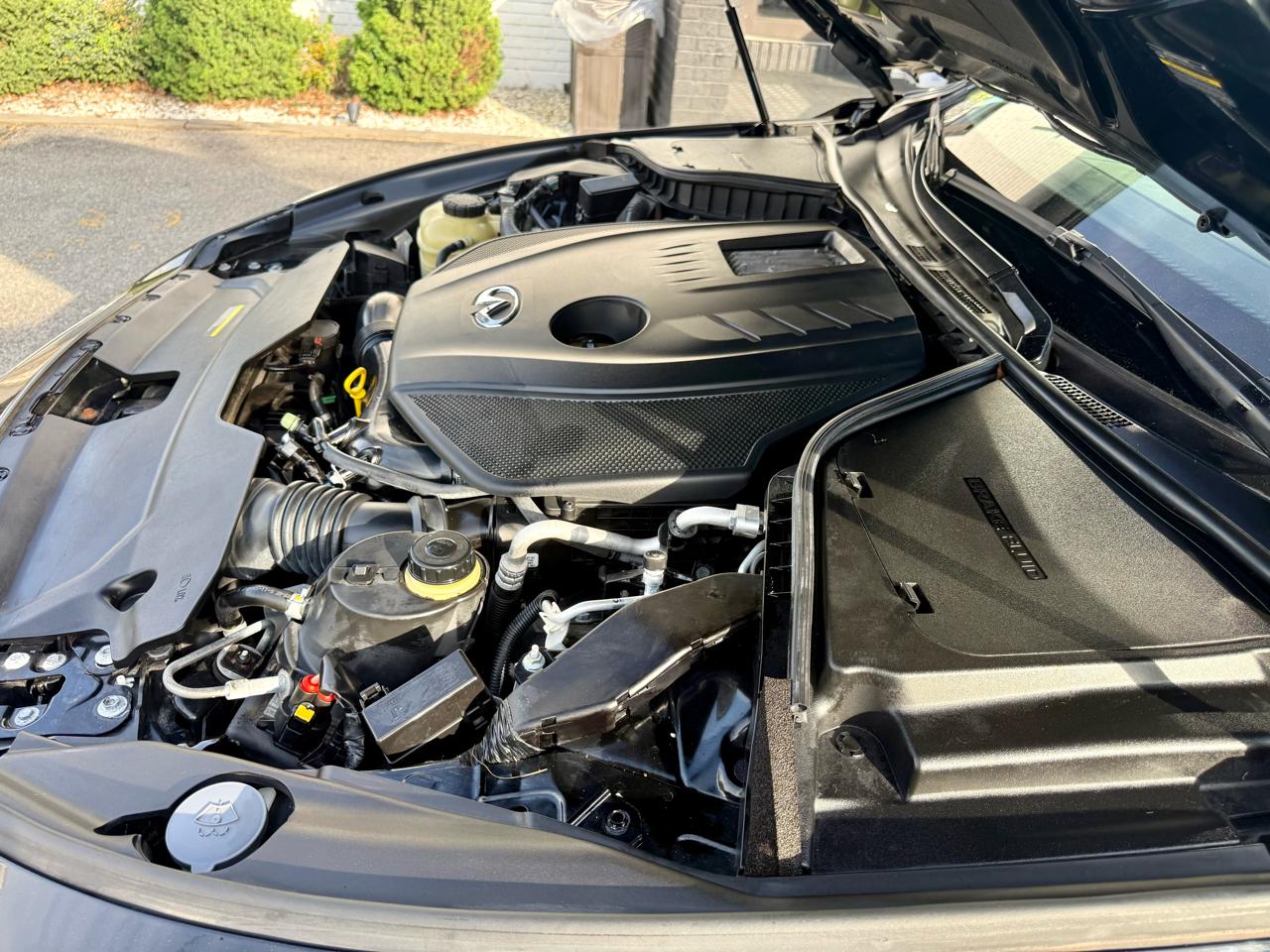 Infiniti Q50 2.0t LUXE AWD 2018