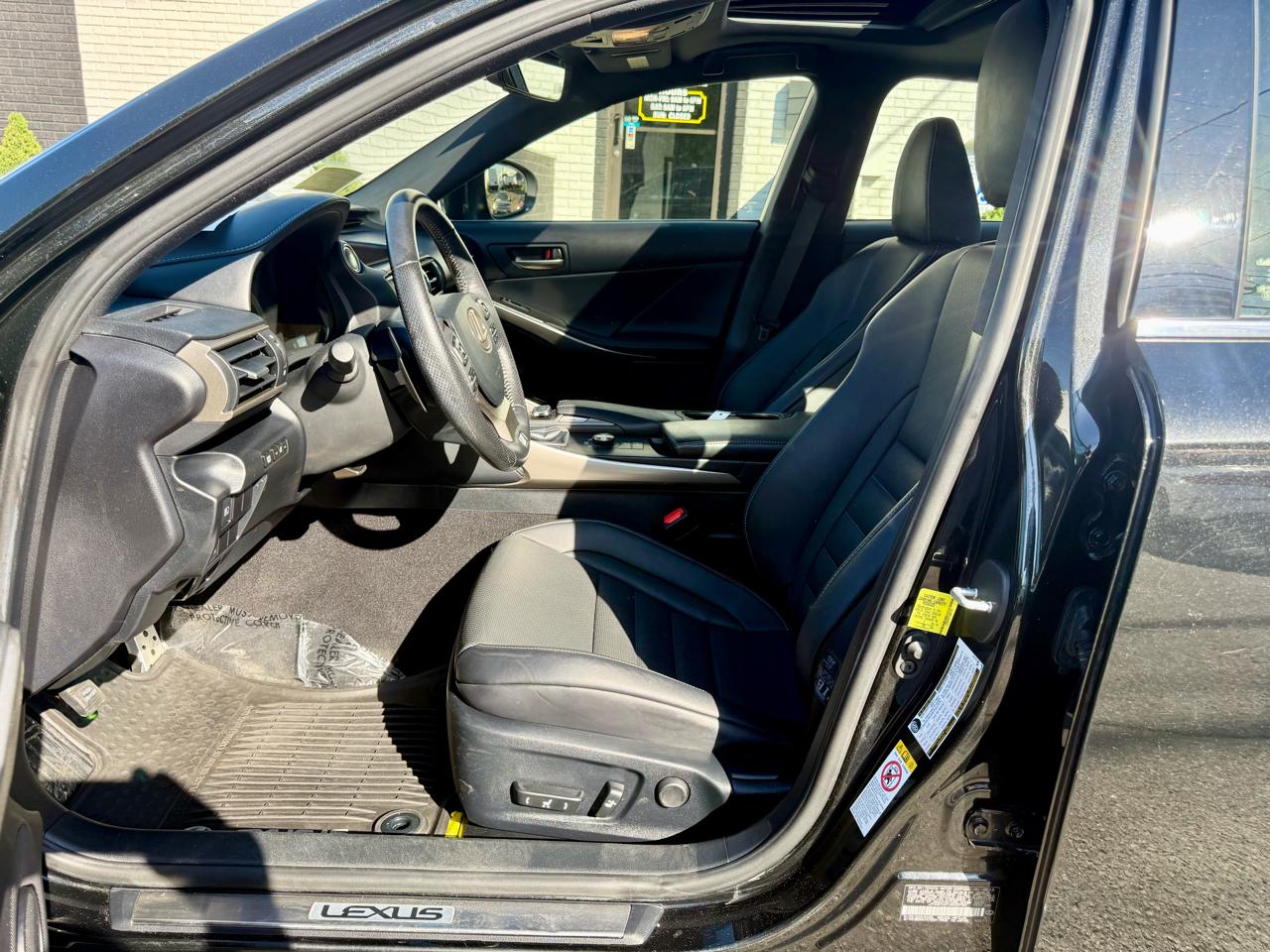 Lexus IS IS 300 F Sport AWD 2018