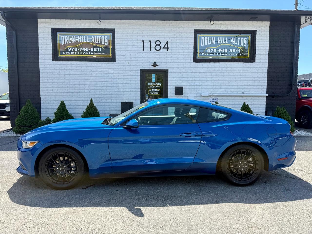 2017 Ford Mustang V6 Coupe's photo