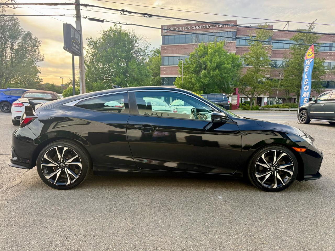 Honda Civic Si Coupe 6-Speed MT 2018