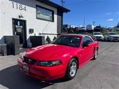 2004 Ford Mustang 