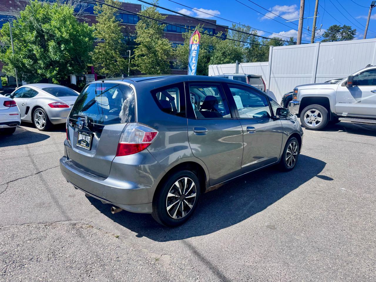 Honda Fit 5-Speed AT 2013