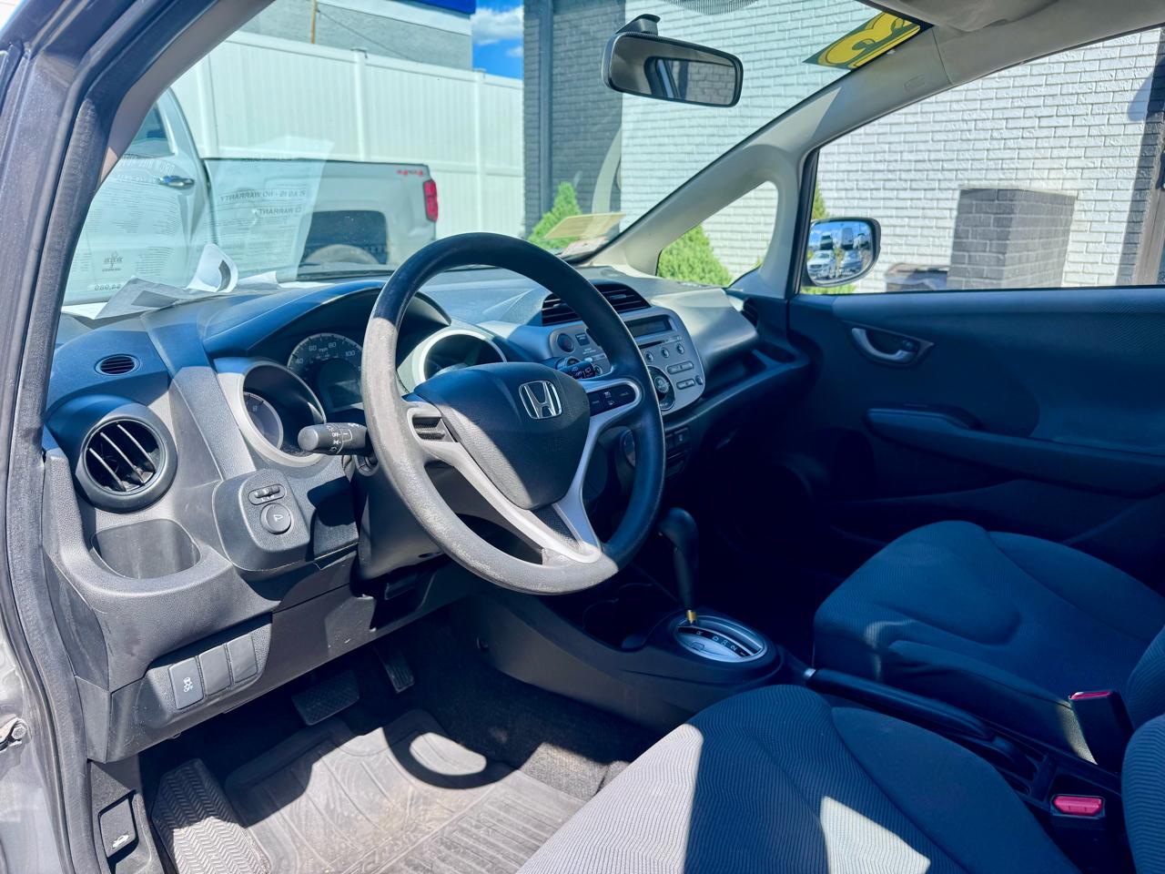 Honda Fit 5-Speed AT 2013