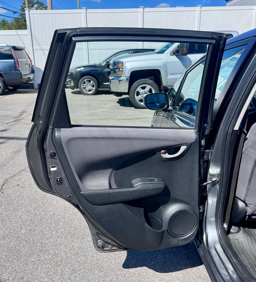 Honda Fit 5-Speed AT 2013