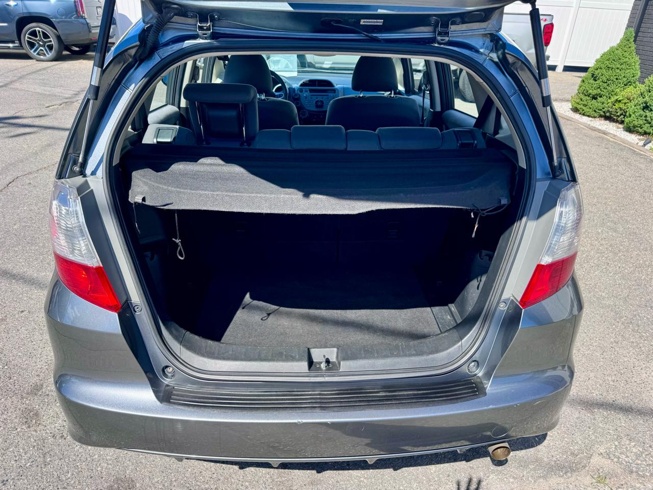 Honda Fit 5-Speed AT 2013