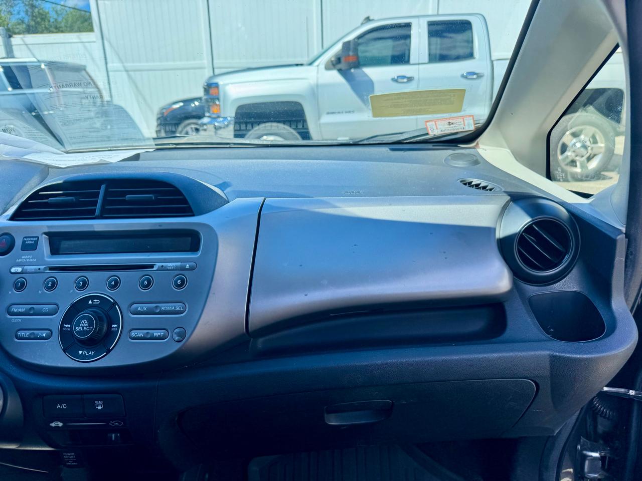 Honda Fit 5-Speed AT 2013