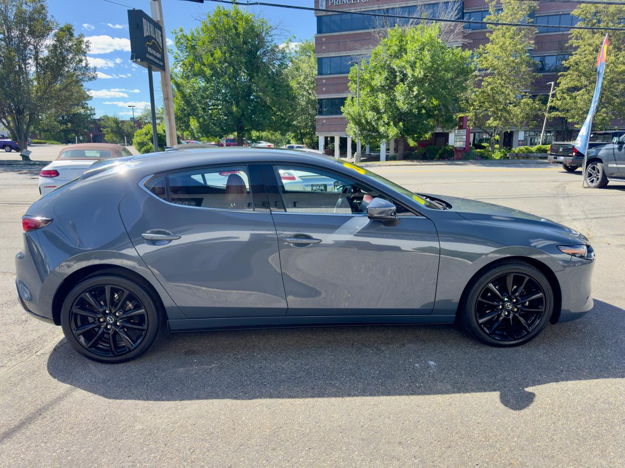 Mazda MAZDA3 Premium Hatchback AWD 2021