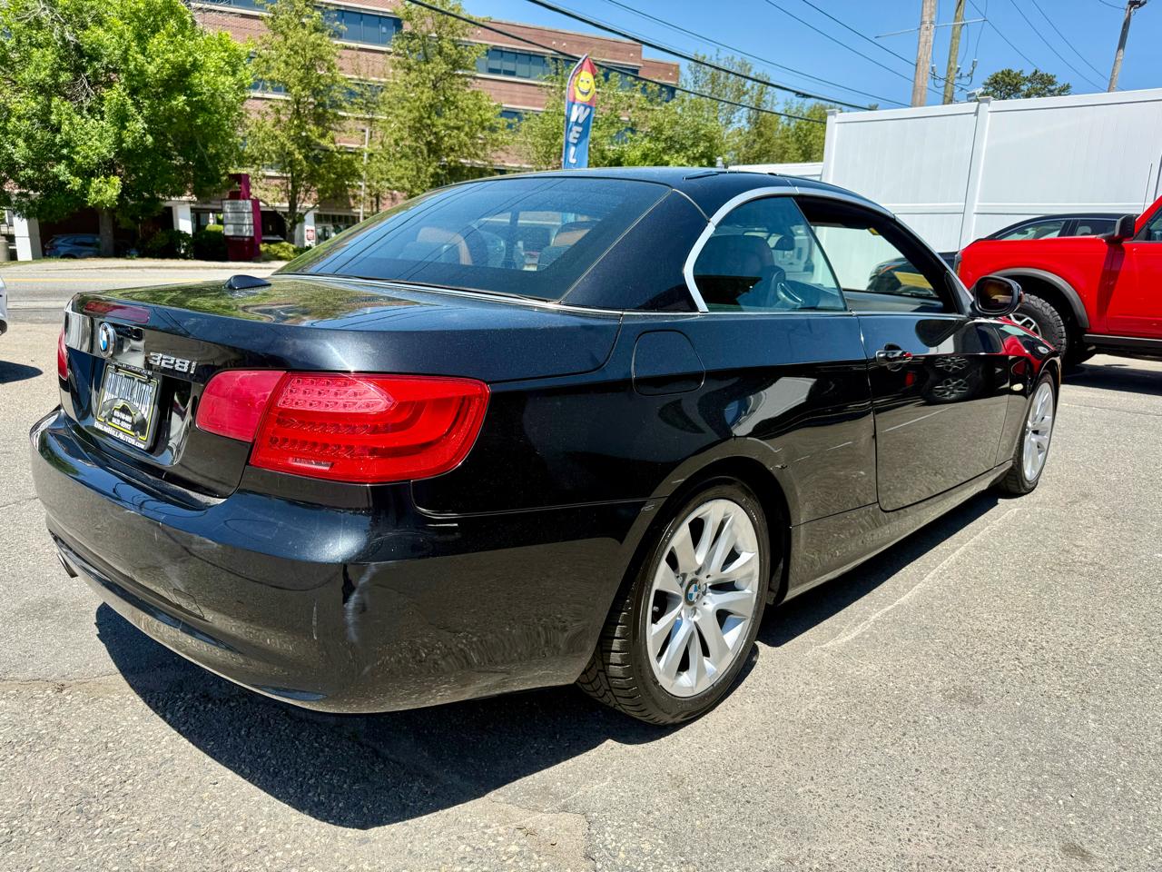 BMW 3-Series 328i Convertible - SULEV 2012