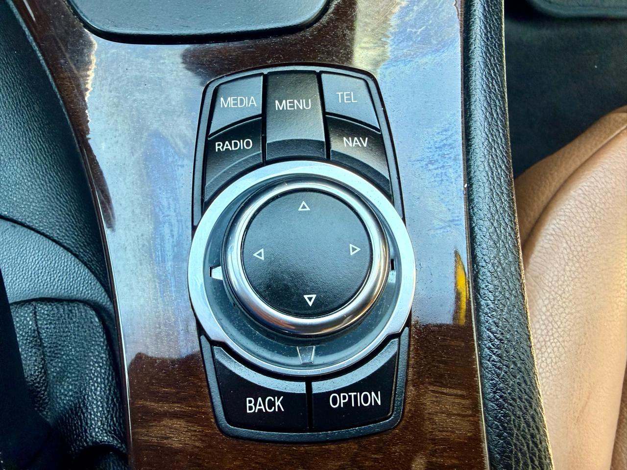 BMW 3-Series 328i Convertible - SULEV 2012