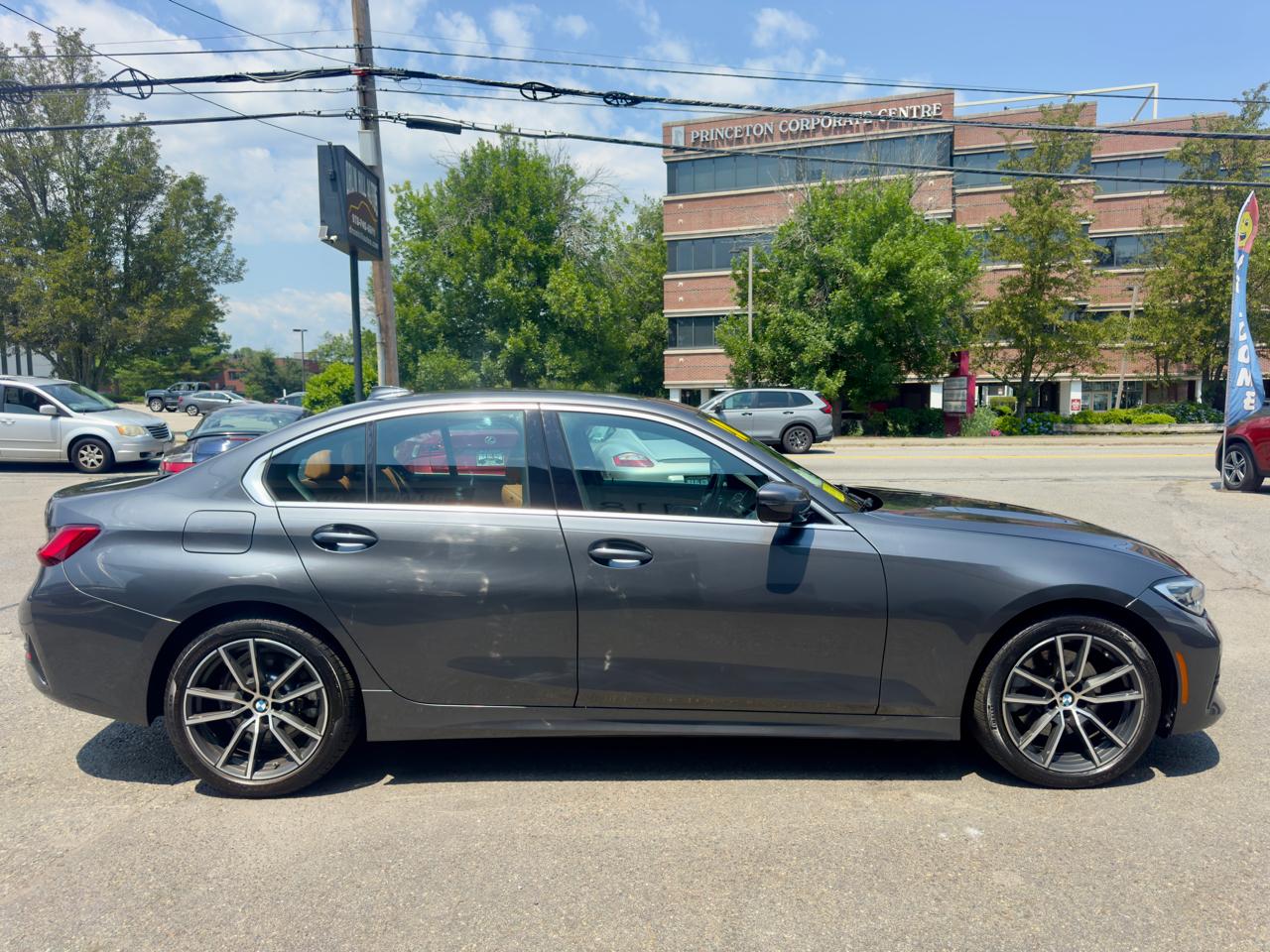 BMW 3-Series 330i xDrive 2020
