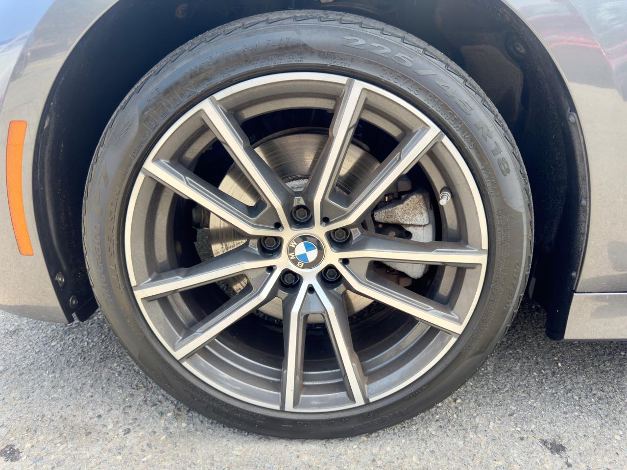 BMW 3-Series 330i xDrive 2020