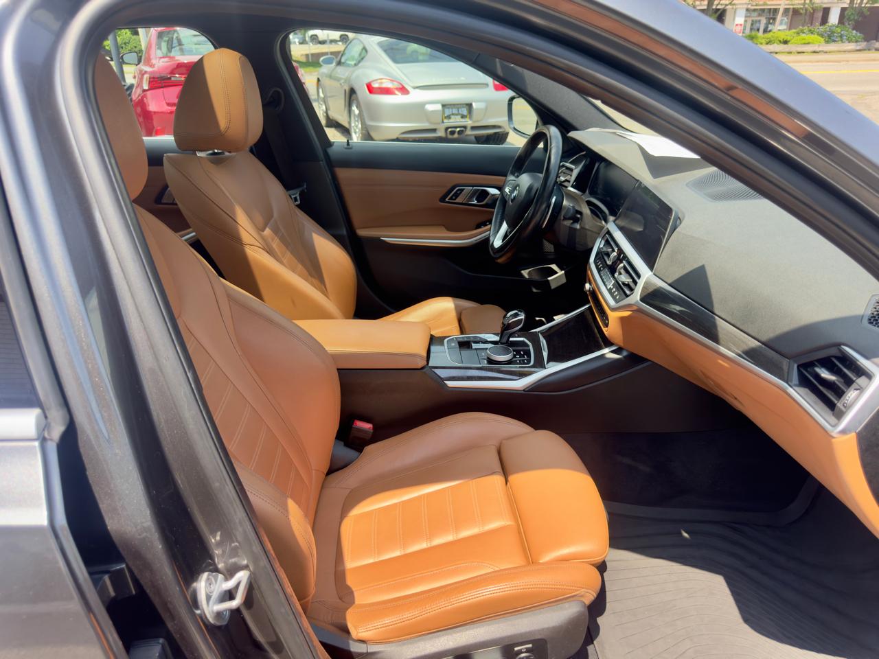 BMW 3-Series 330i xDrive 2020