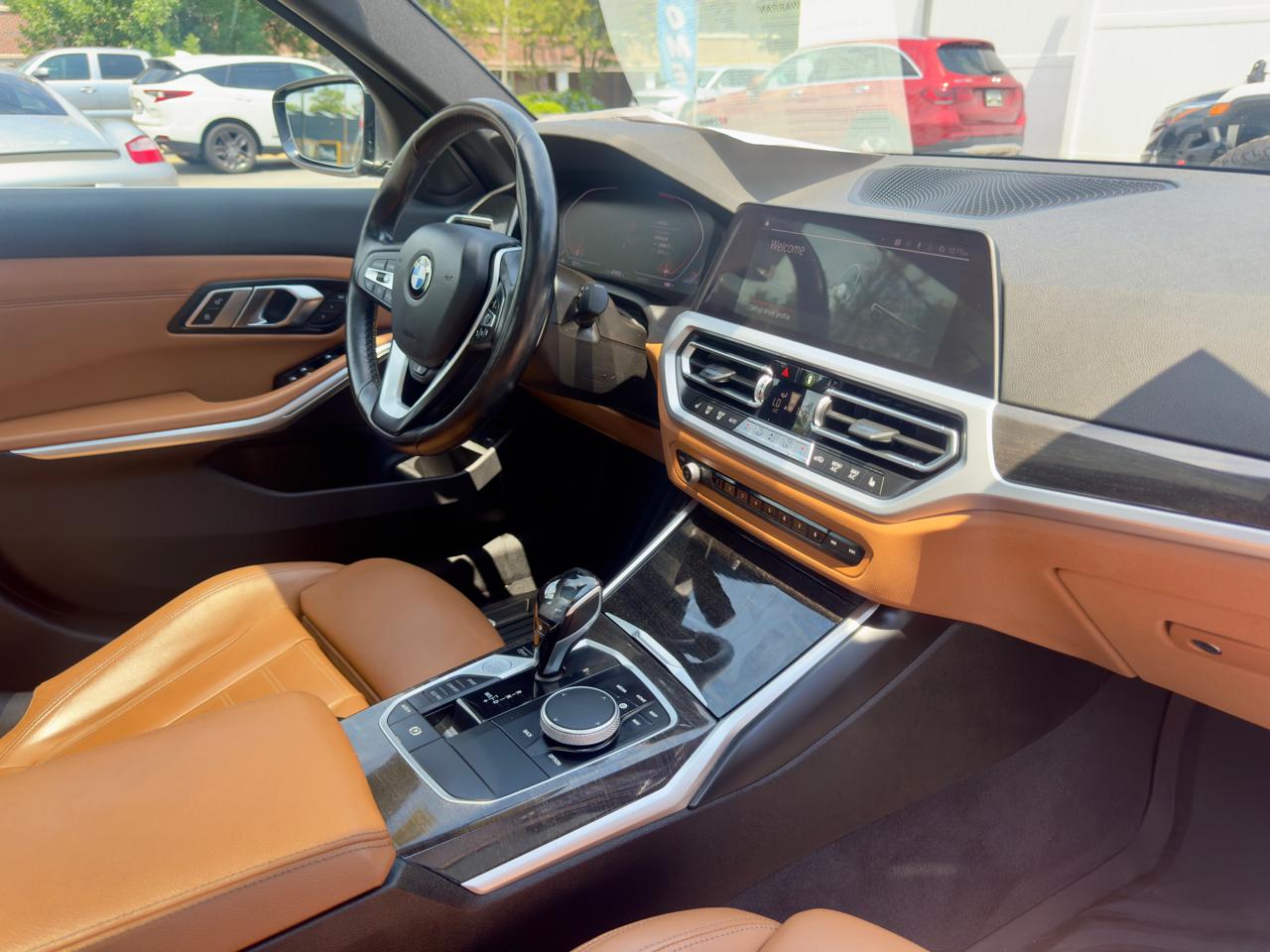 BMW 3-Series 330i xDrive 2020