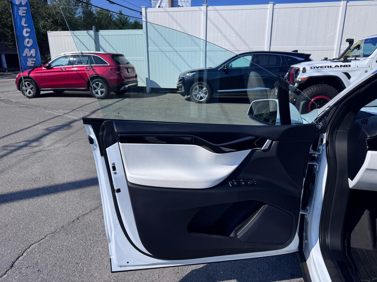 Tesla Model X Long Range 4D SUV AWD 2019
