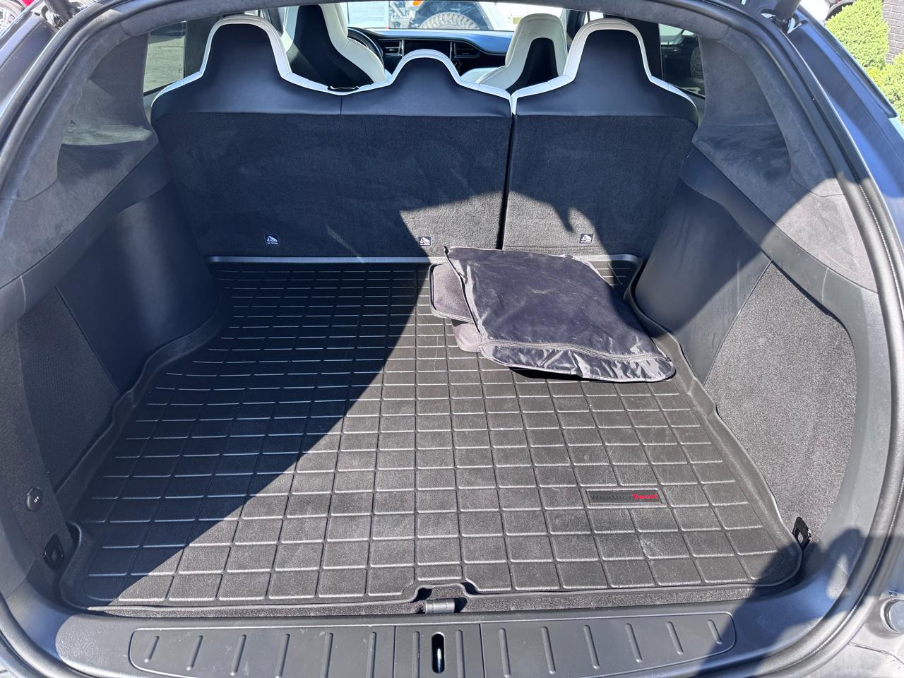 Tesla Model X Long Range 4D SUV AWD 2019