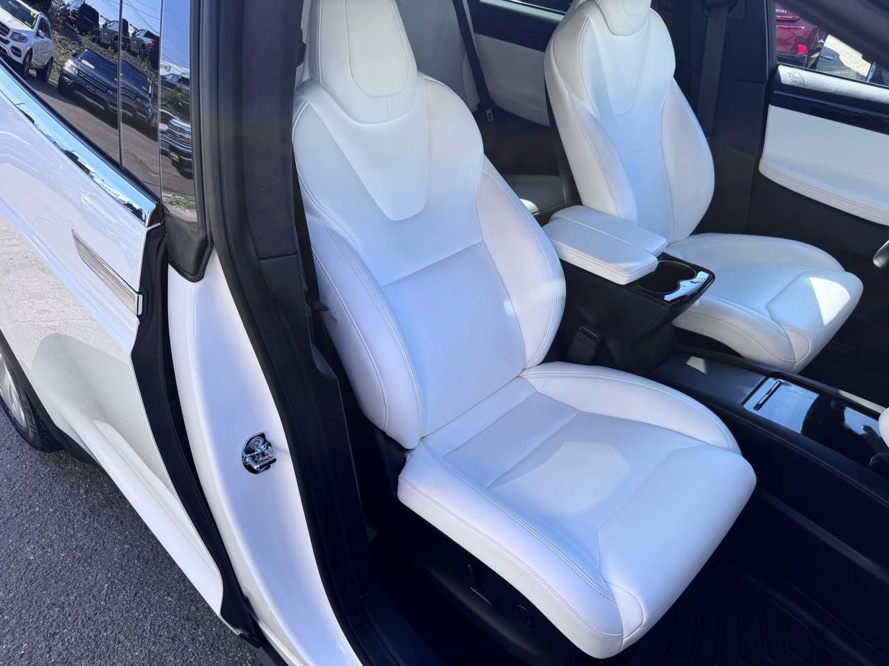 Tesla Model X Long Range 4D SUV AWD 2019