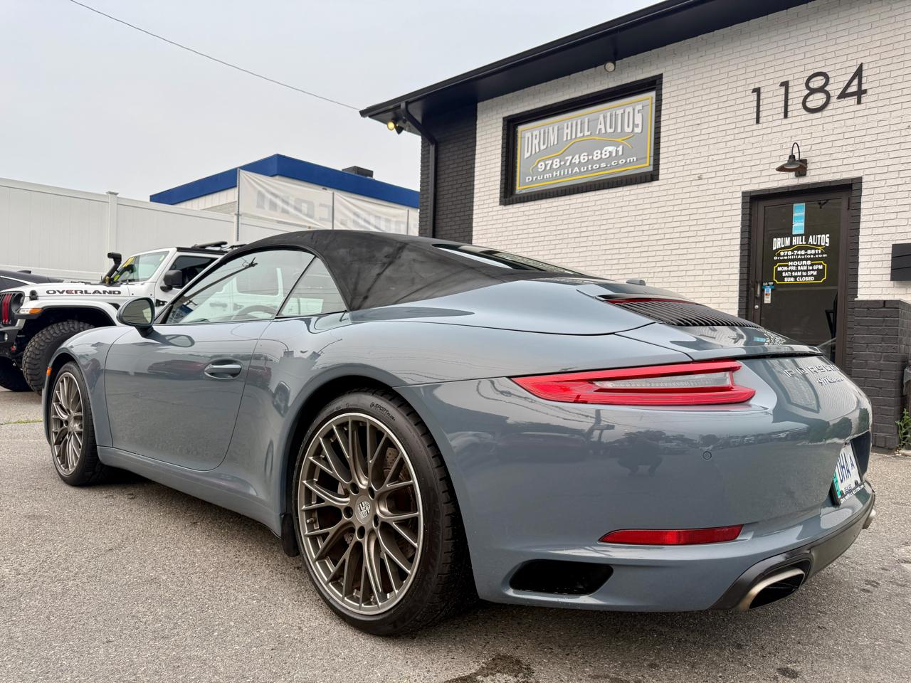 Porsche 911 Carrera Cabriolet 2017