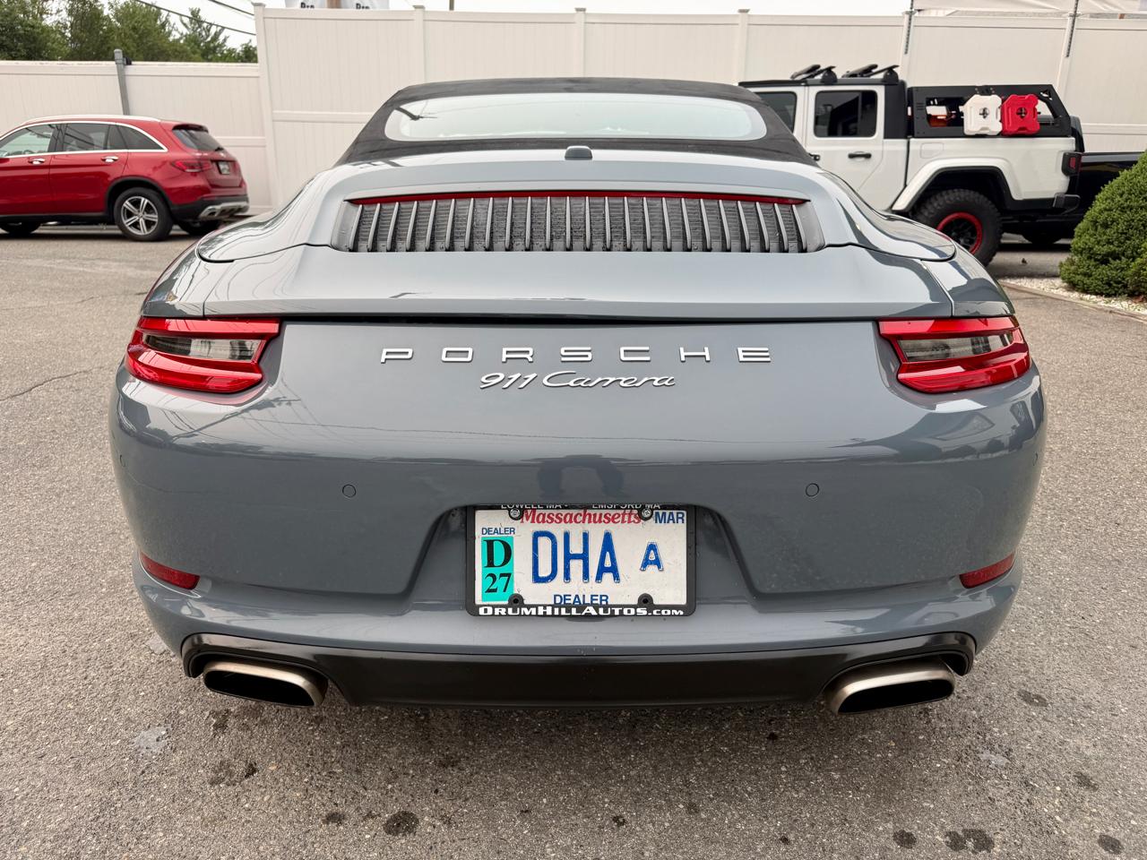 Porsche 911 Carrera Cabriolet 2017