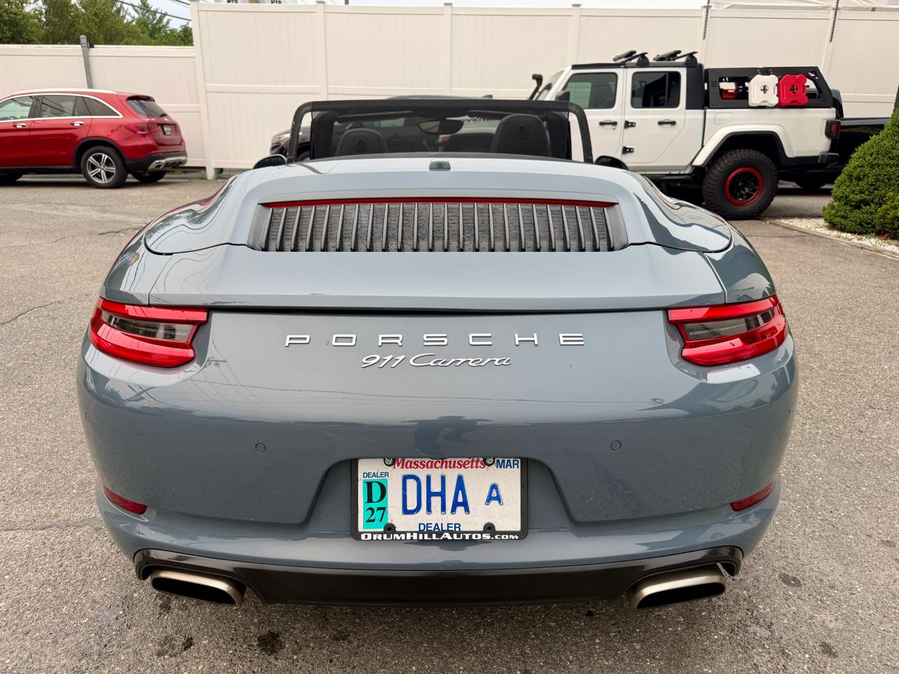Porsche 911 Carrera Cabriolet 2017