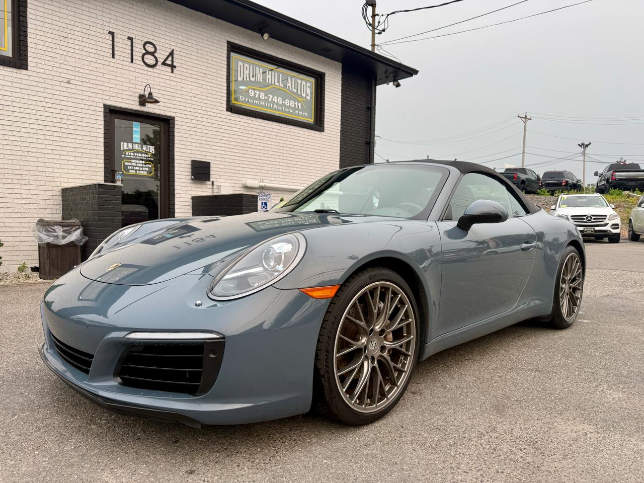 Porsche 911 Carrera Cabriolet 2017