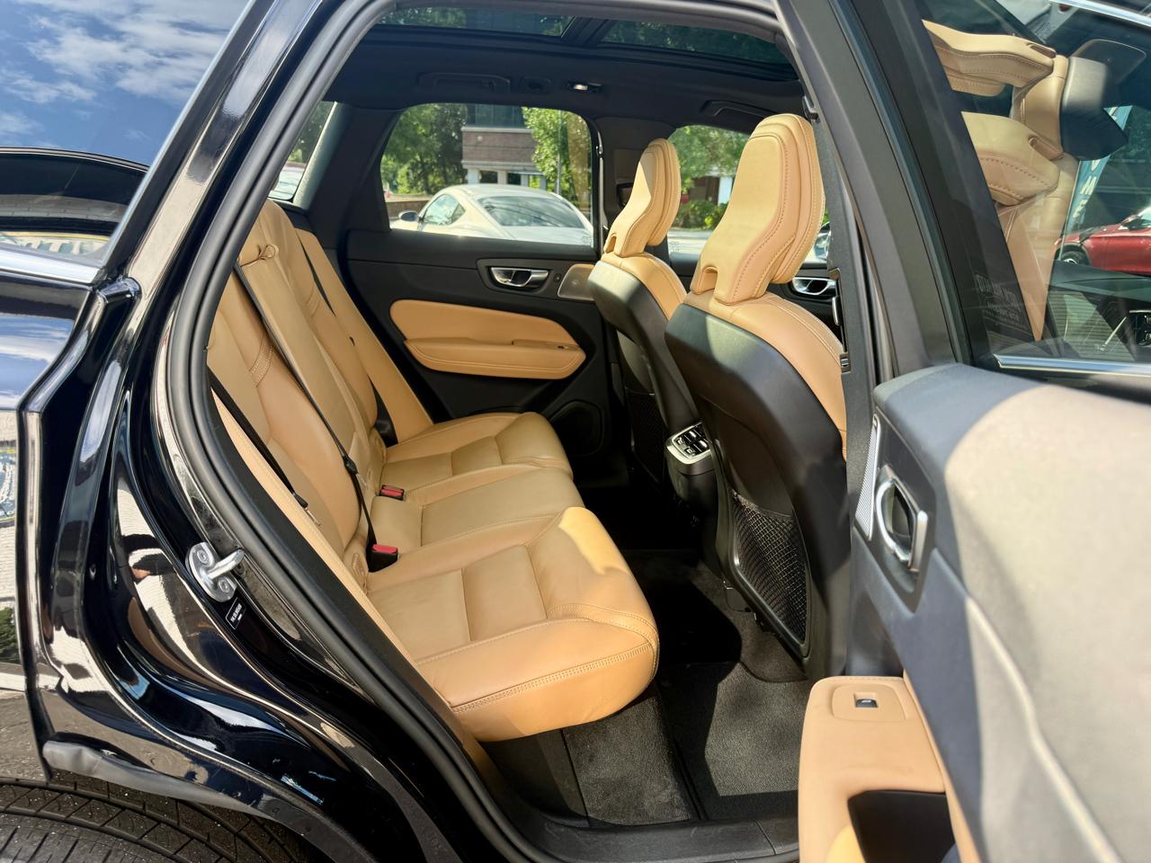 Volvo XC60 B5 Inscription AWD 2022