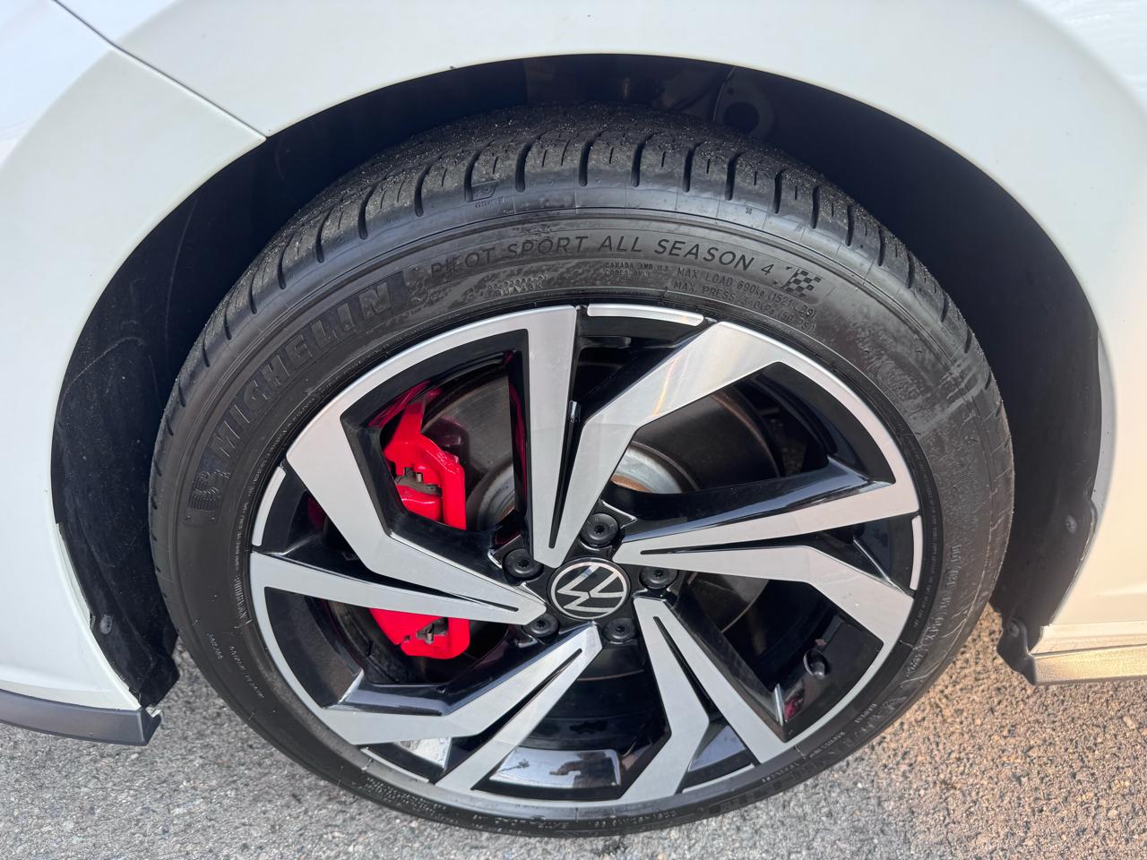 Volkswagen Jetta GLI Autobahn 6M 2024