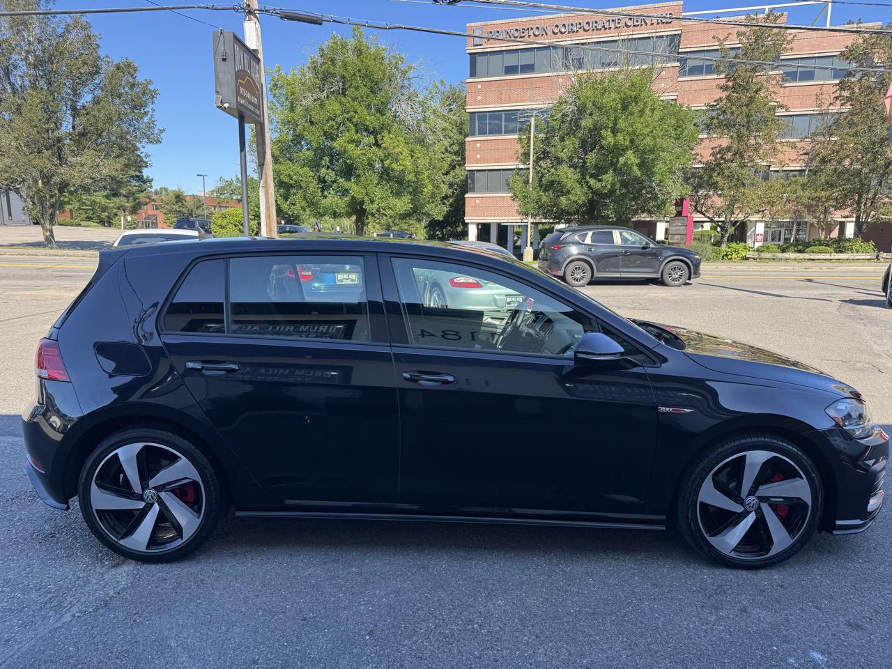 Volkswagen Golf GTI SE 6M 2020