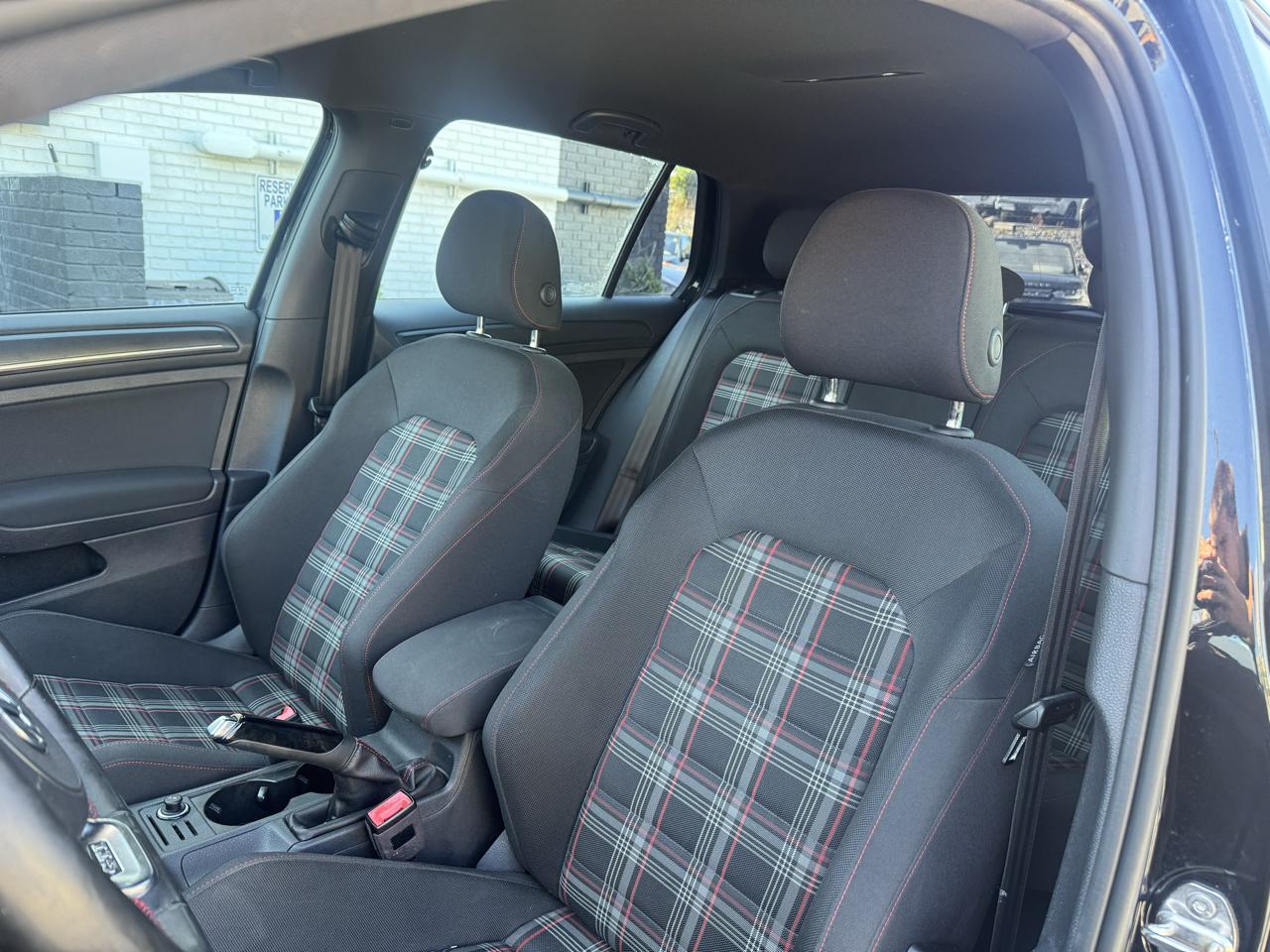 Volkswagen Golf GTI SE 6M 2020