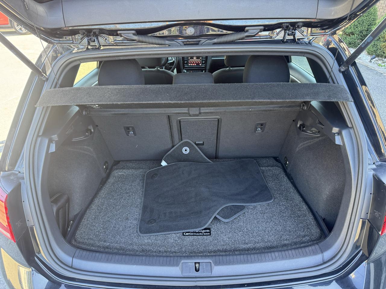 Volkswagen Golf GTI SE 6M 2020
