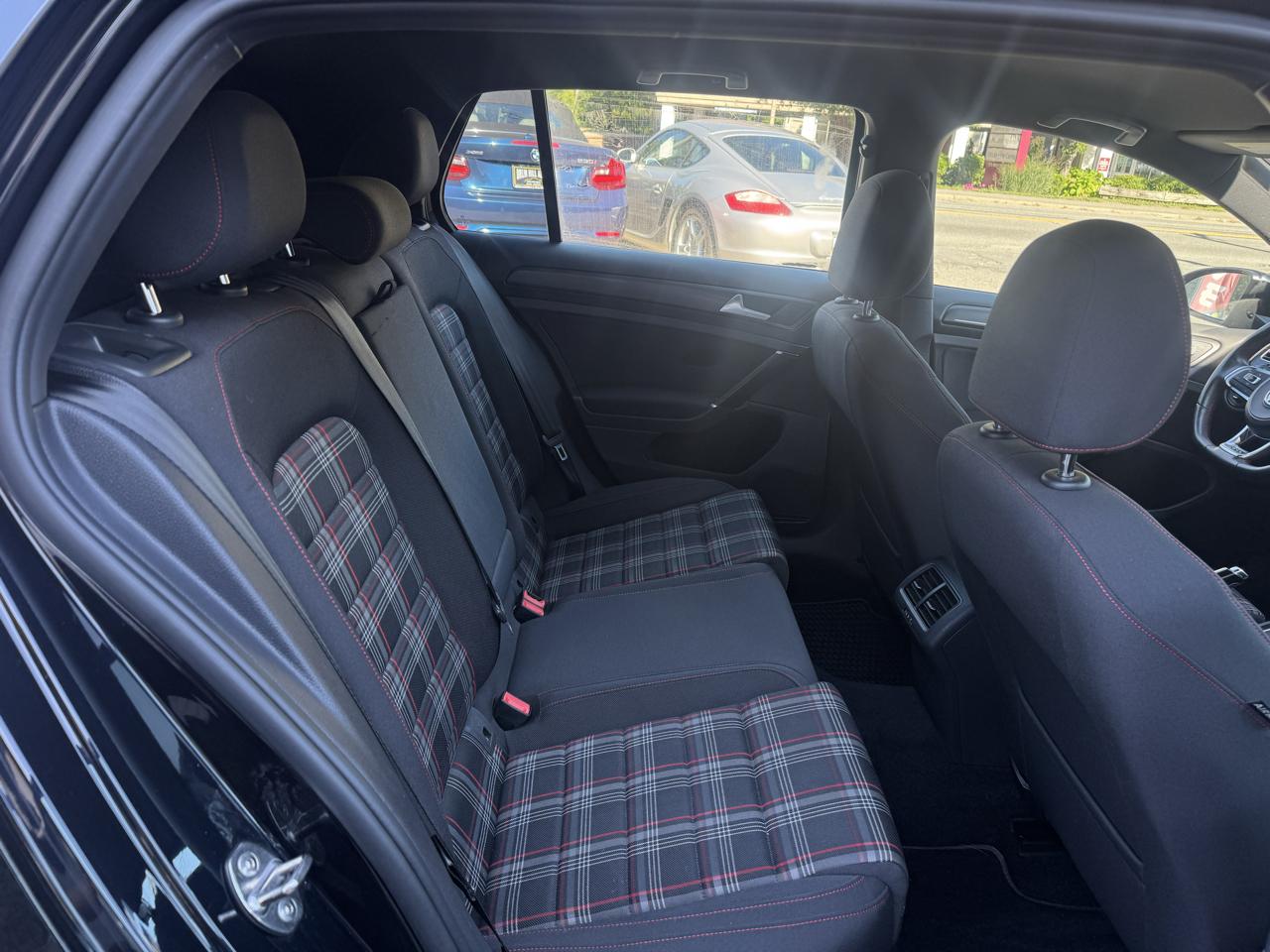Volkswagen Golf GTI SE 6M 2020