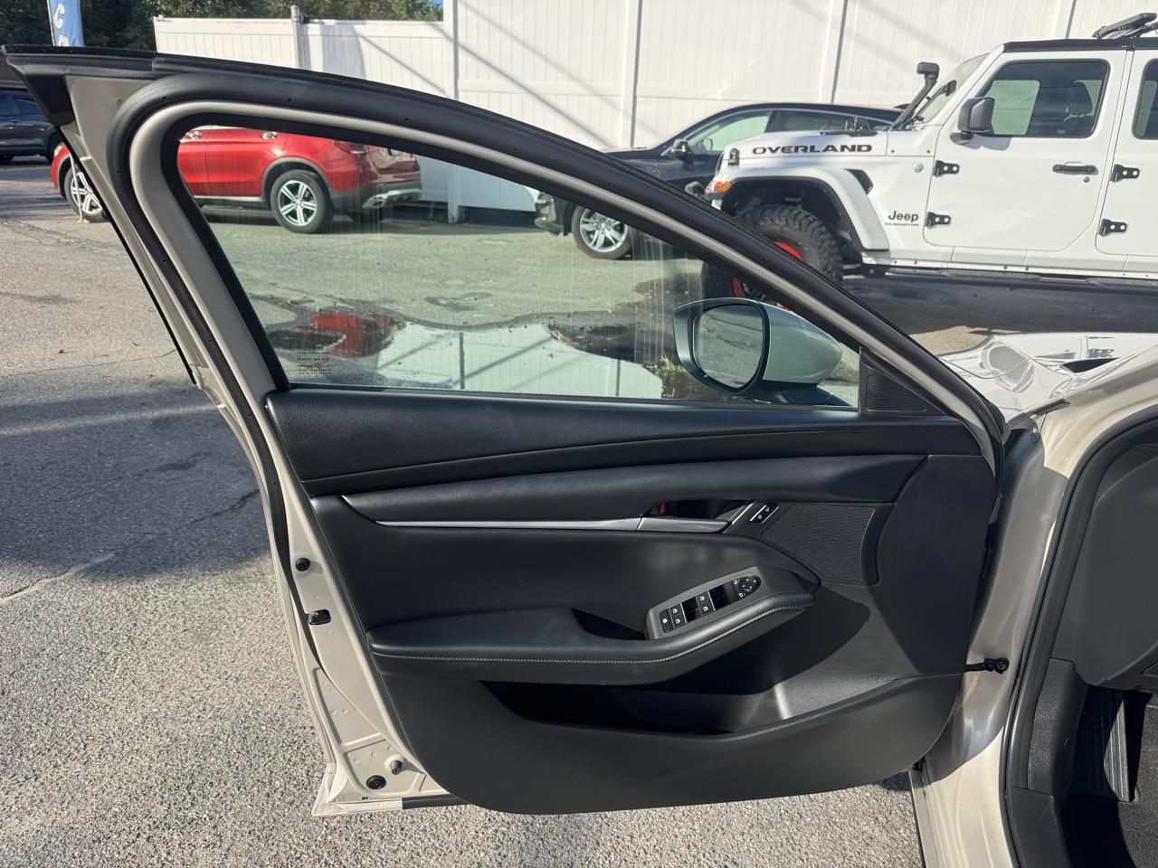 Mazda MAZDA3 Select Hatchback 2023