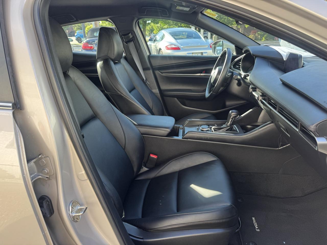 Mazda MAZDA3 Select Hatchback 2023