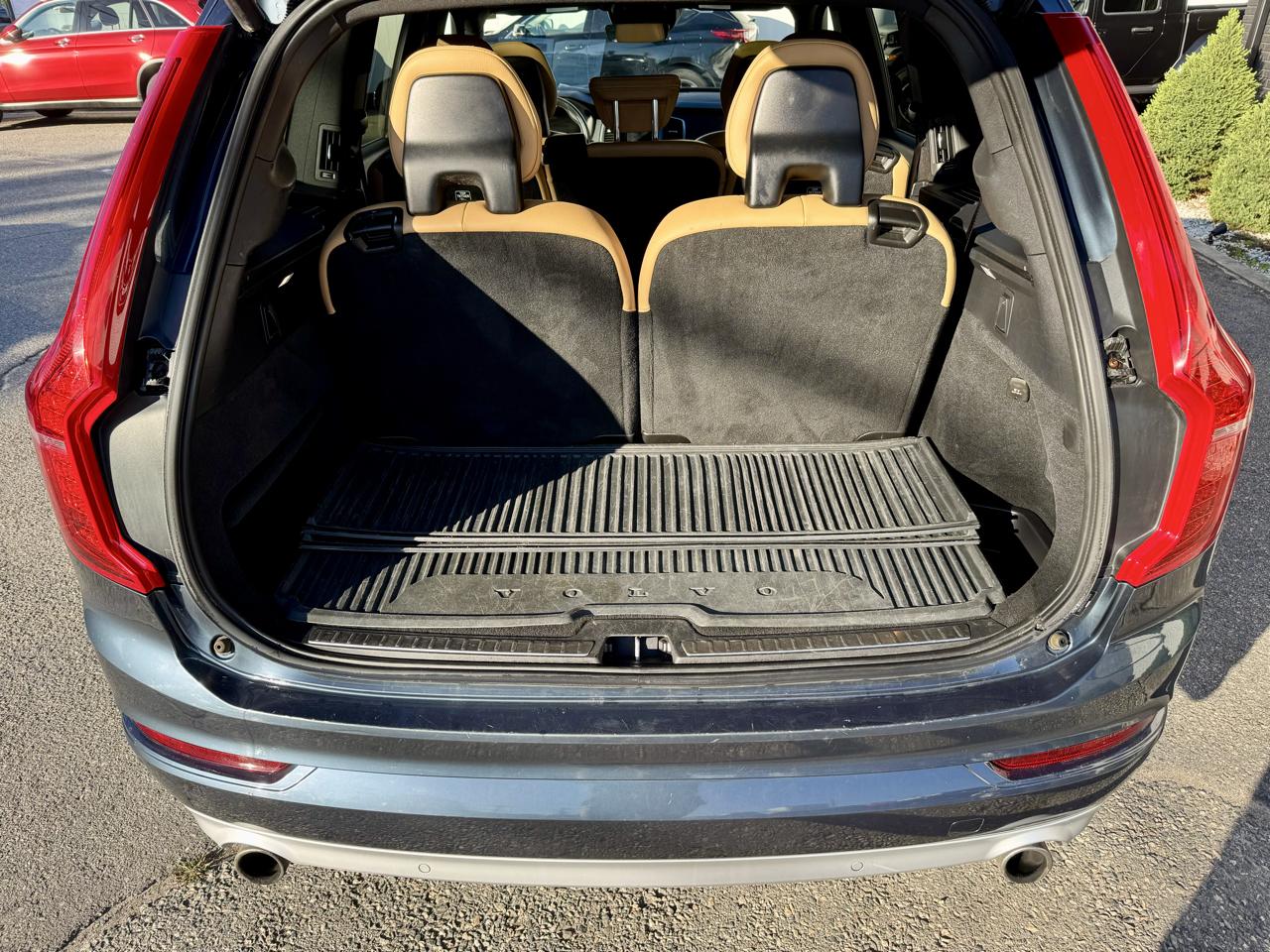 Volvo XC90 T5 Momentum 2018
