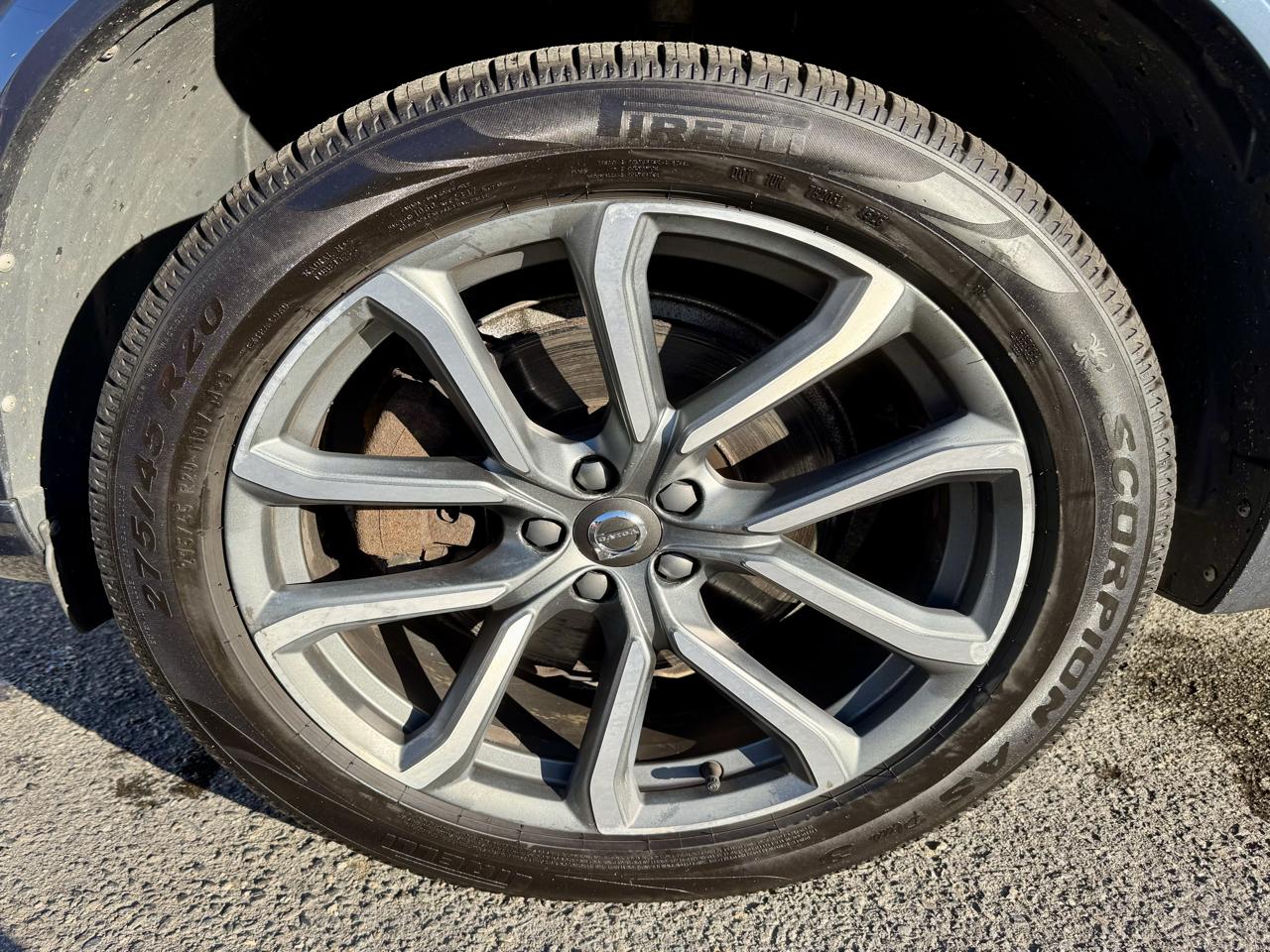 Volvo XC90 T5 Momentum 2018