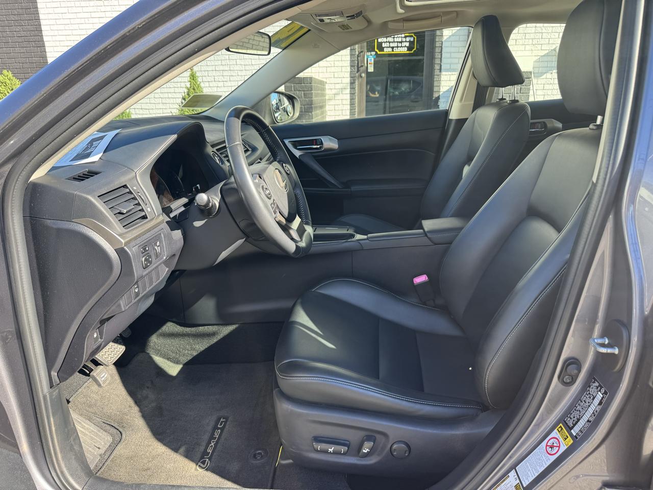 Lexus CT 200h Base 2014
