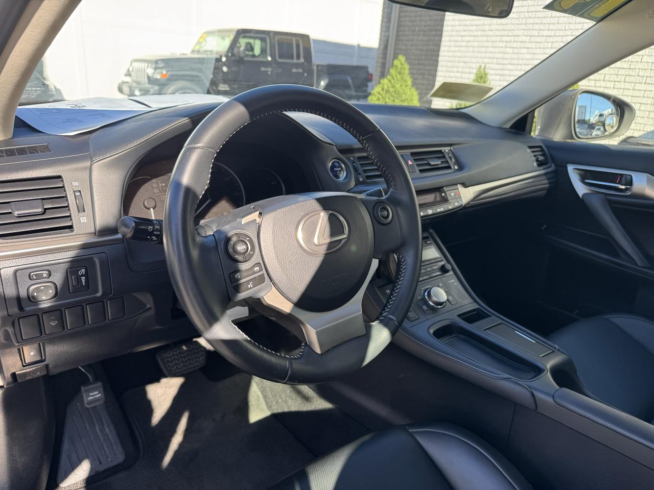 Lexus CT 200h Base 2014
