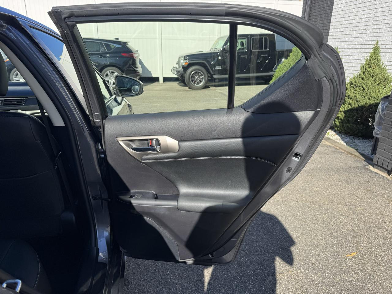 Lexus CT 200h Base 2014