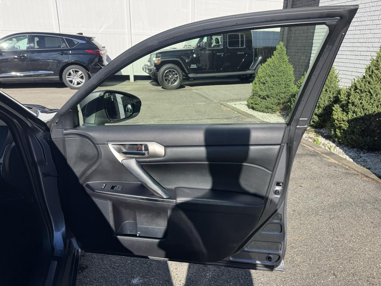 Lexus CT 200h Base 2014