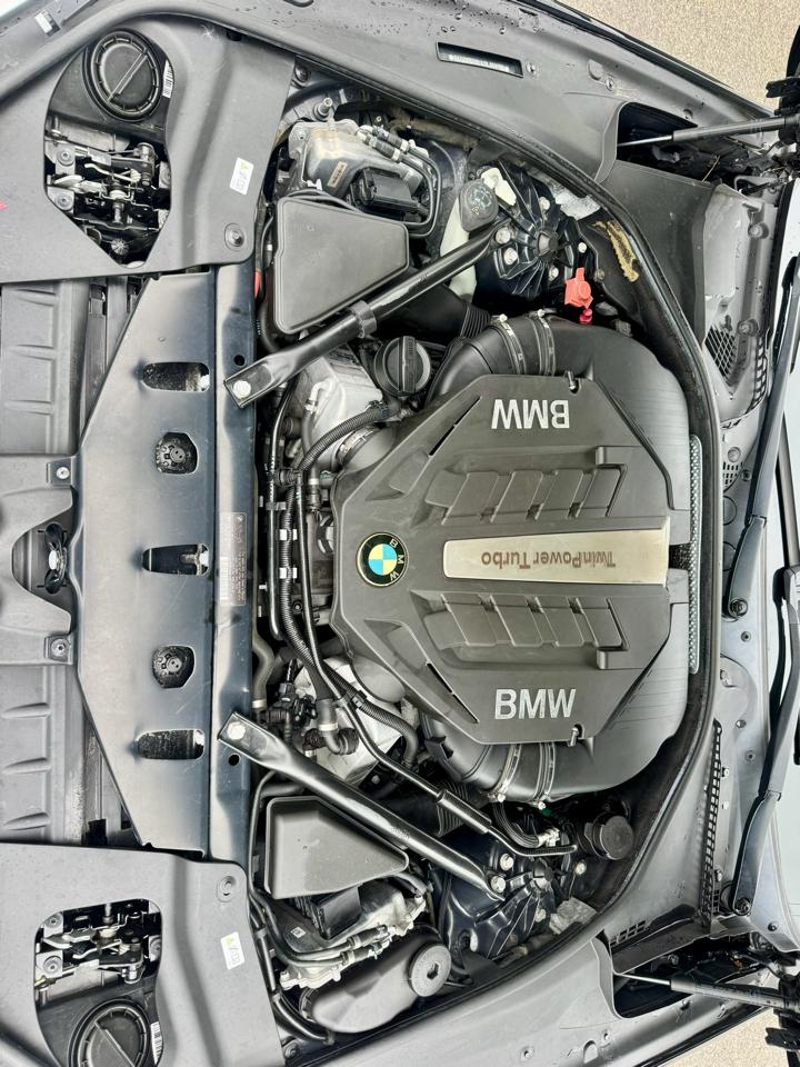BMW 6-Series 650xi Convertible 2013