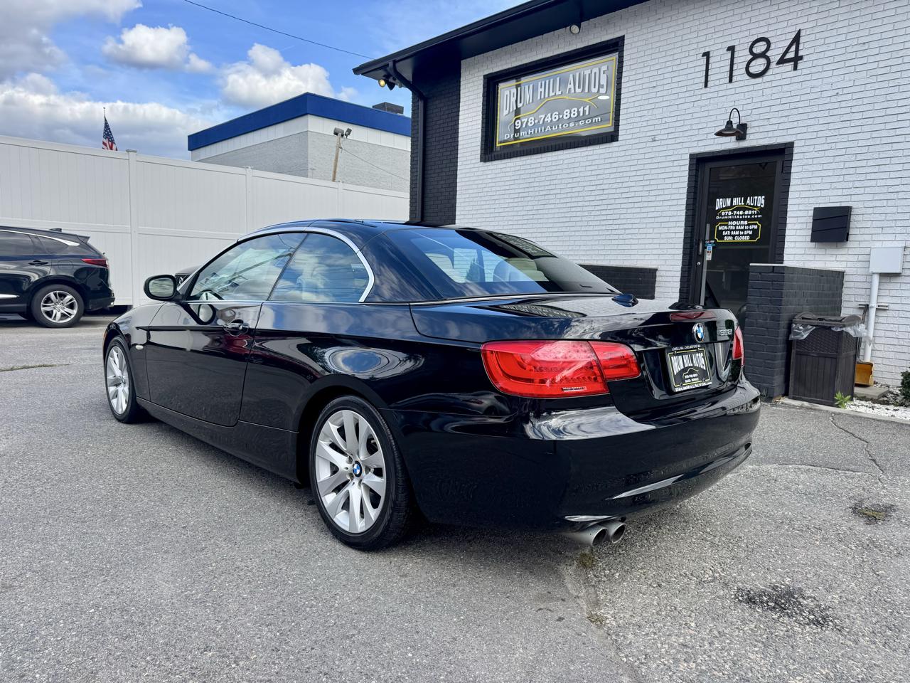BMW 3-Series 328i Convertible - SULEV 2011