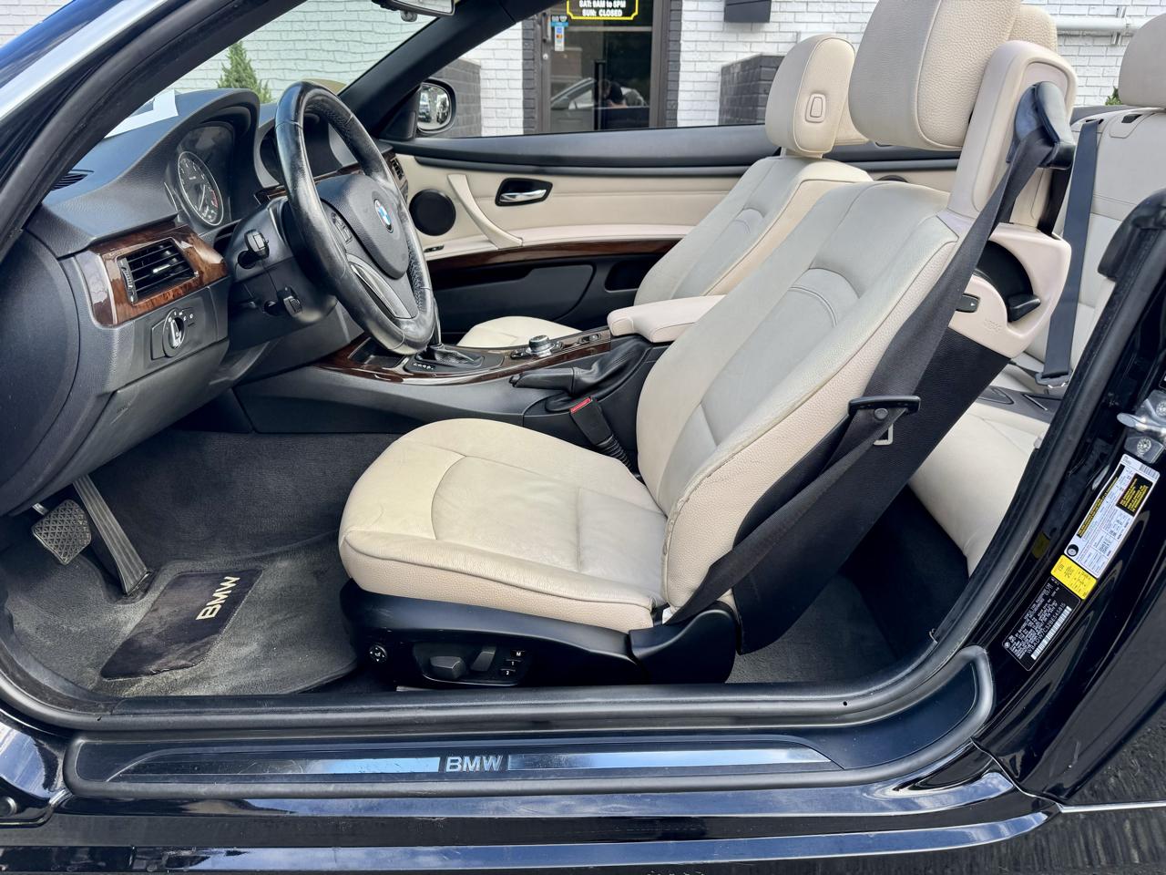 BMW 3-Series 328i Convertible - SULEV 2011
