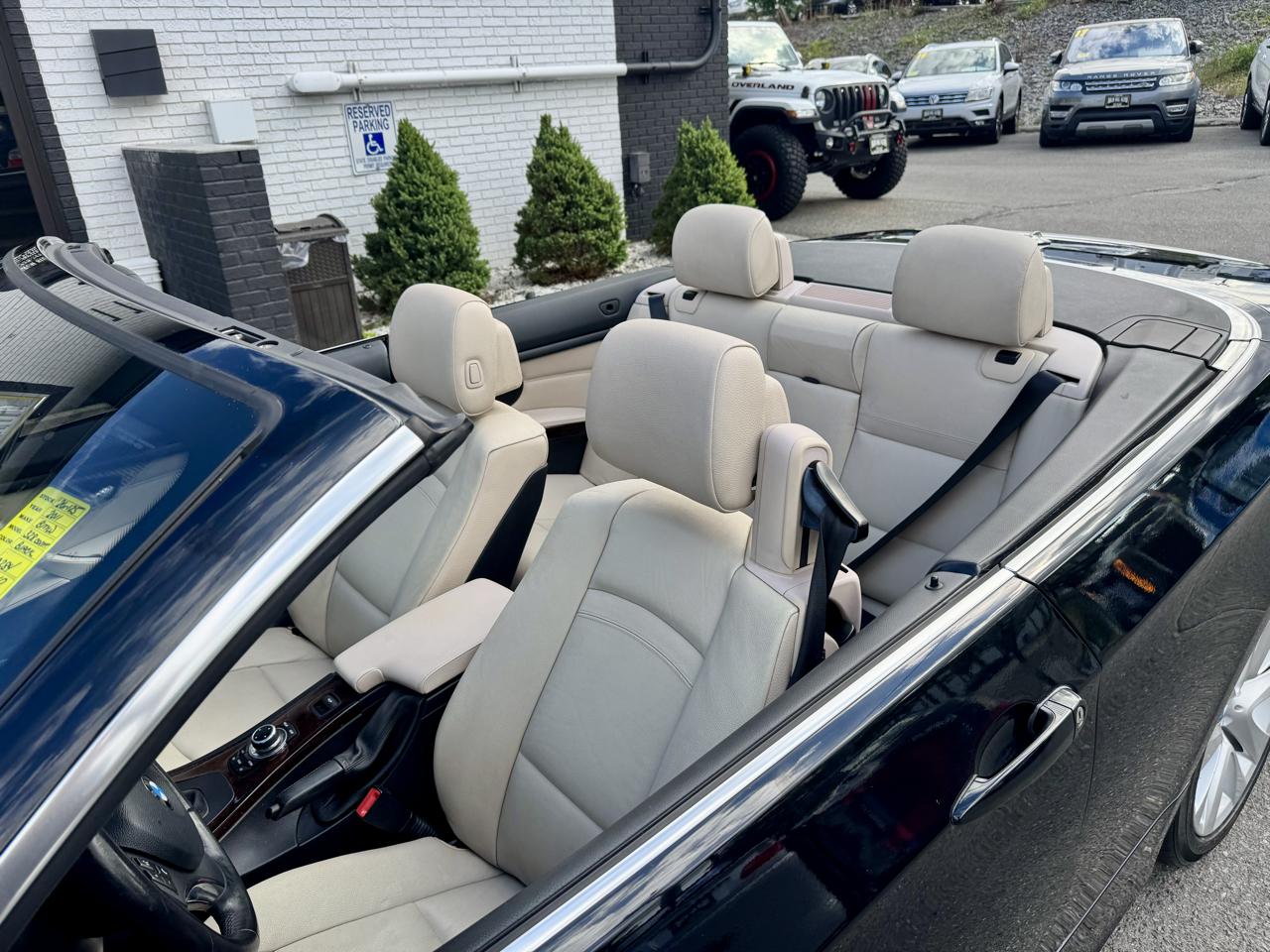 BMW 3-Series 328i Convertible - SULEV 2011