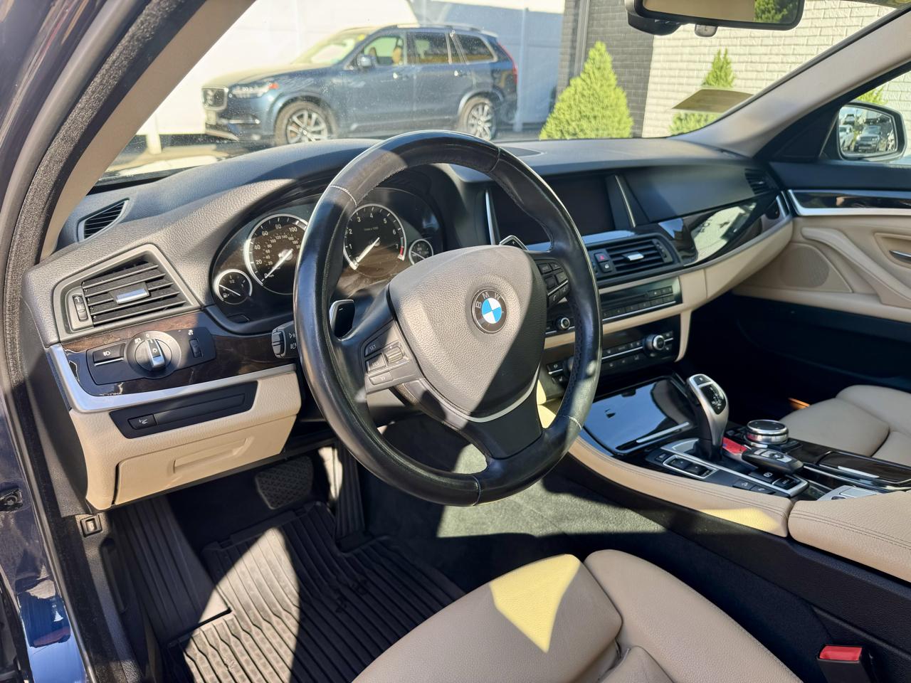 BMW 5-Series 535i xDrive 2016