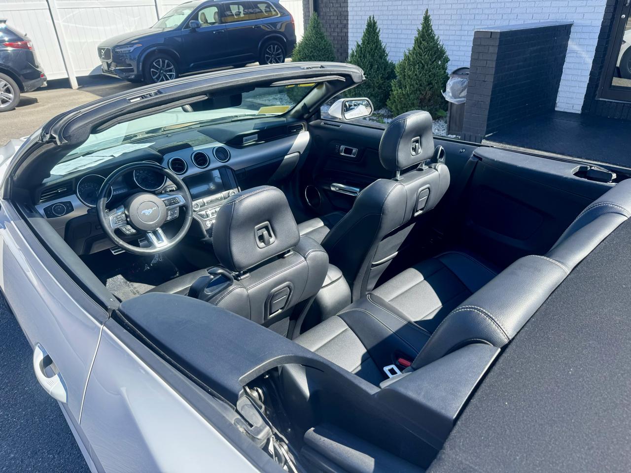 Ford Mustang EcoBoost Premium Convertible 2021