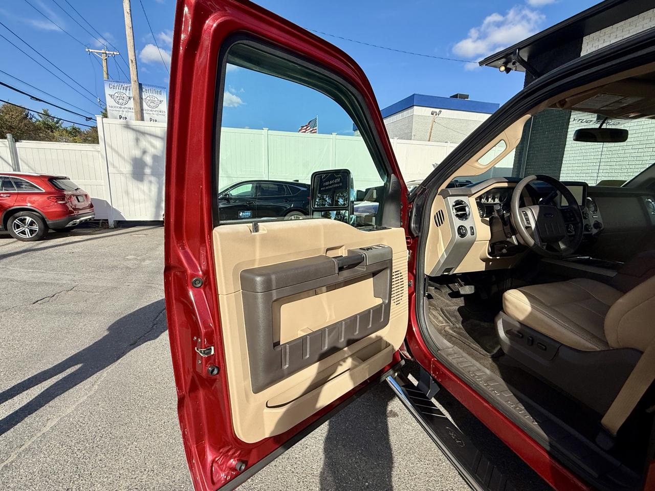 Ford F-350 SD Lariat Crew Cab Long Bed 4WD 2014