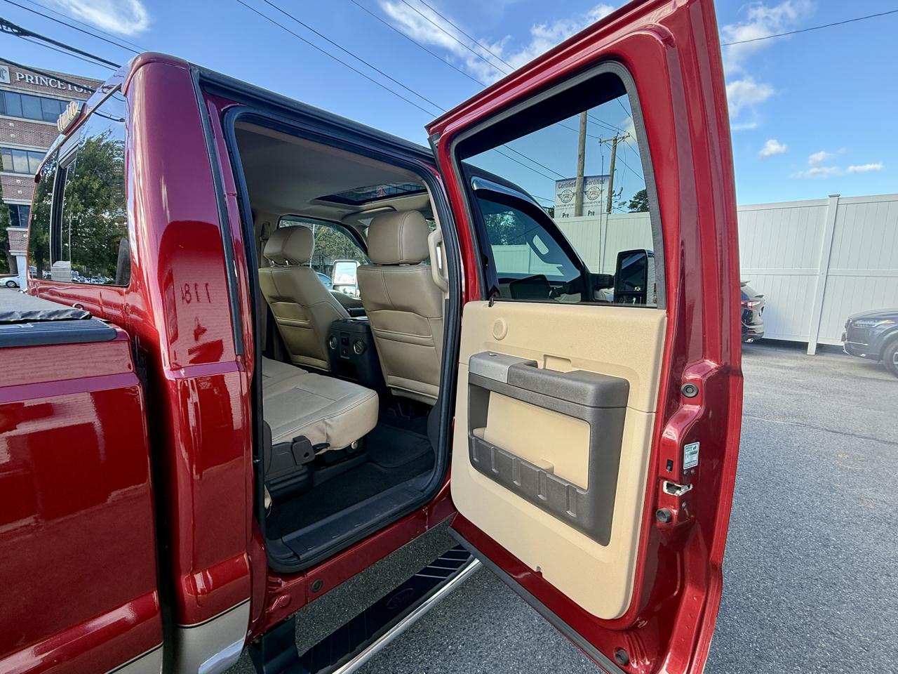 Ford F-350 SD Lariat Crew Cab Long Bed 4WD 2014