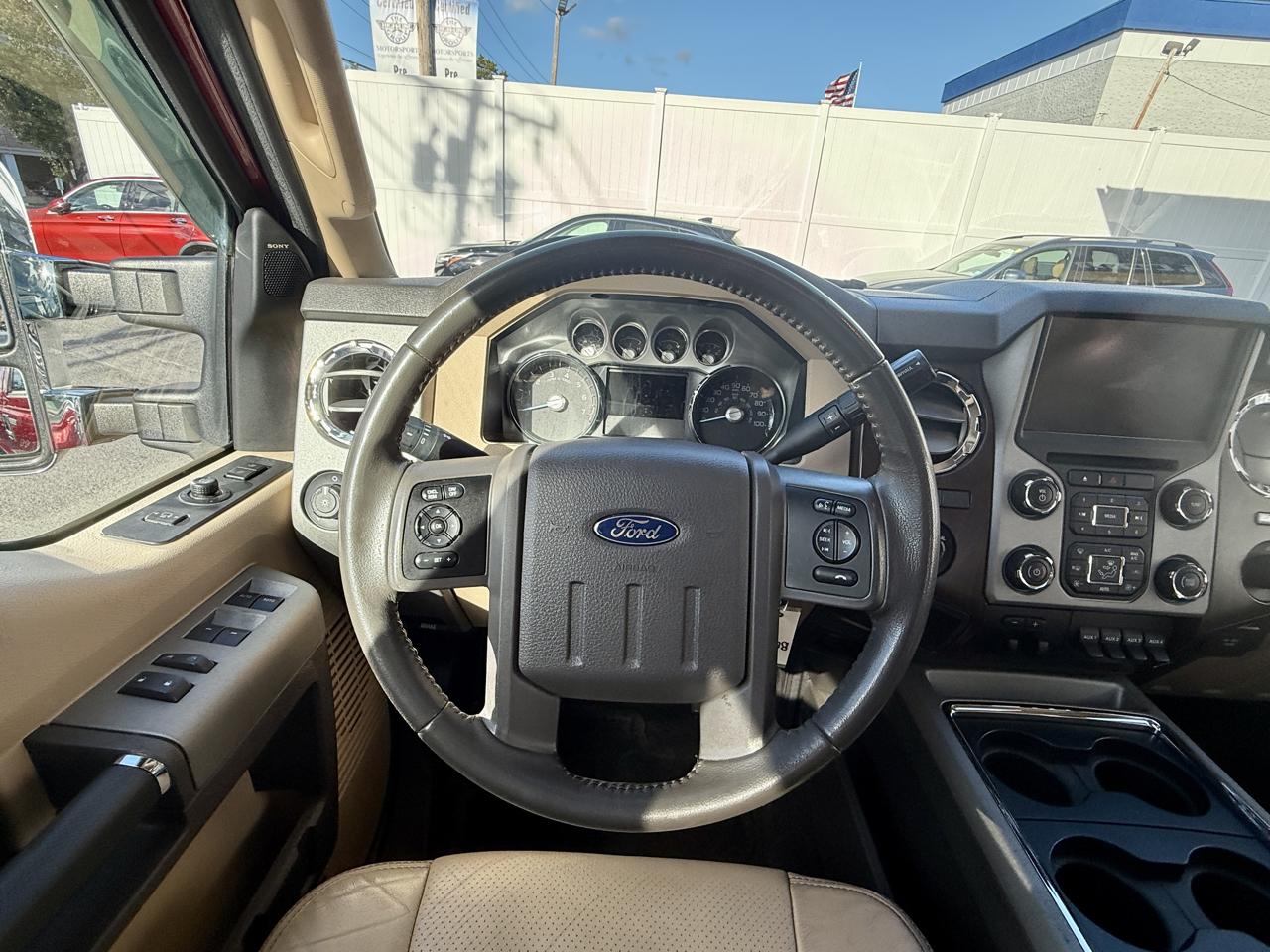 Ford F-350 SD Lariat Crew Cab Long Bed 4WD 2014