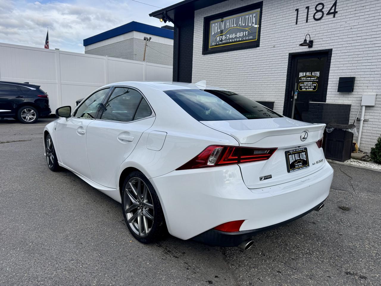 Lexus IS 300 AWD 2016